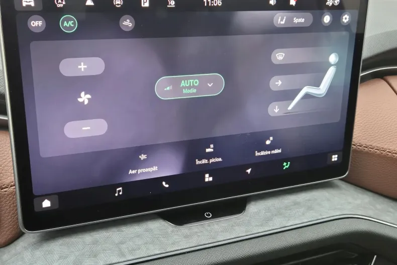 Skoda Kodiaq din 2024 cu 24.674 km - oferta SKO153684 - foto 35