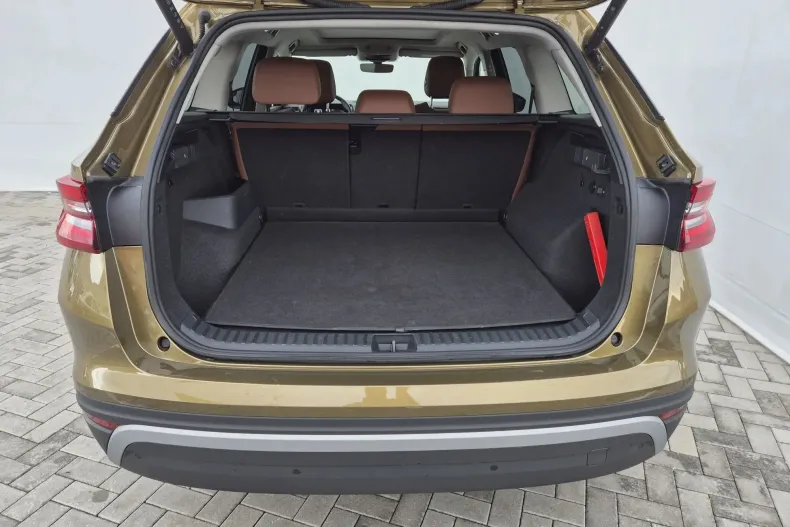 Skoda Kodiaq din 2024 cu 24.674 km - oferta SKO153684 - foto 36