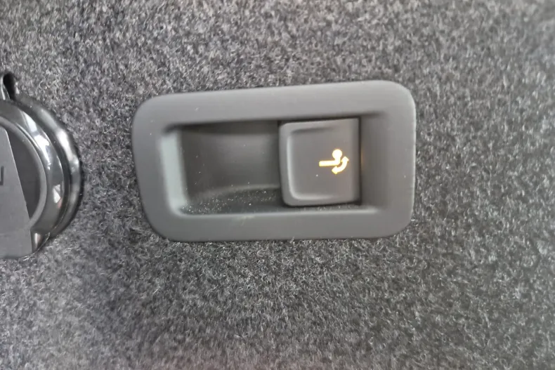 Skoda Kodiaq din 2024 cu 24.674 km - oferta SKO153684 - foto 37