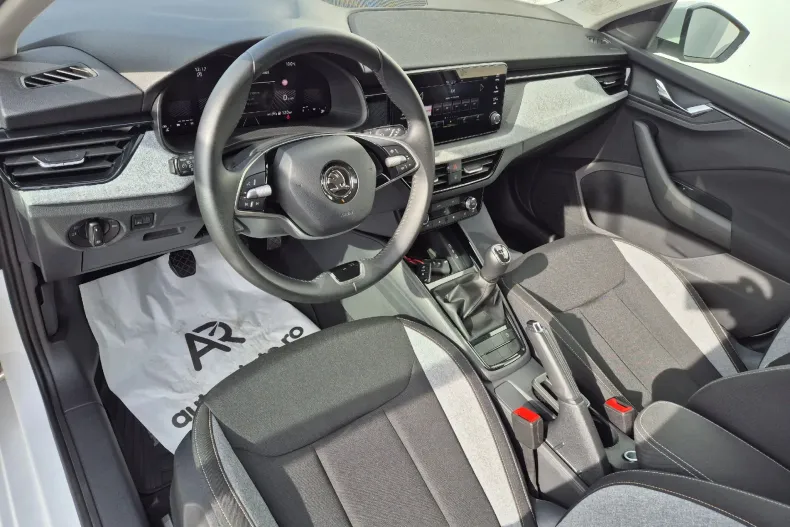 Skoda Scala din 2024 cu 28.976 km - oferta SKO153686 - foto 9