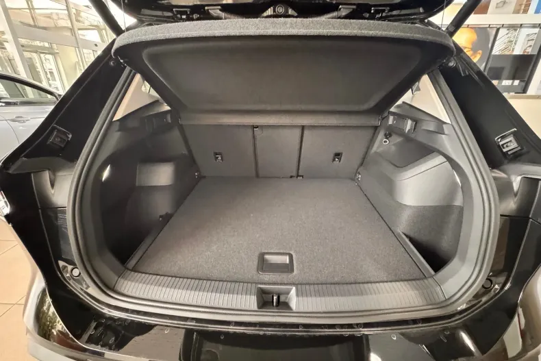 Volkswagen Tiguan din 2025 cu 5 km - oferta VOL153692 - foto 5