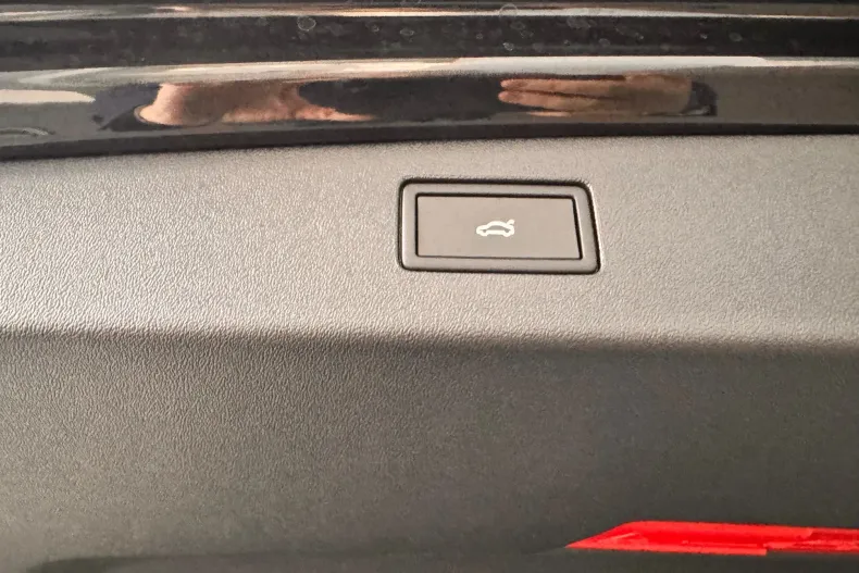 Volkswagen Tiguan din 2025 cu 5 km - oferta VOL153692 - foto 6