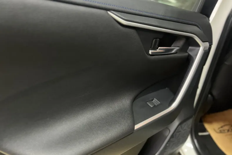 Toyota RAV4 din 2019 cu 124.900 km - oferta TOY153695 - foto 21