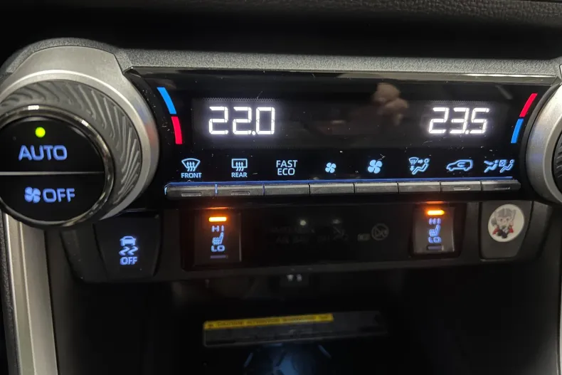 Toyota RAV4 din 2019 cu 124.900 km - oferta TOY153695 - foto 29