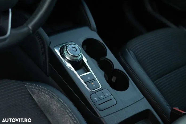 Ford Kuga din 2021 cu 91.031 km - oferta FOR153701 - foto 18