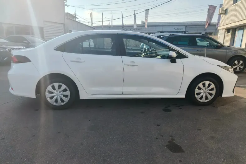 Toyota Corolla din 2020 cu 63.013 km - oferta TOY153706 - foto 8