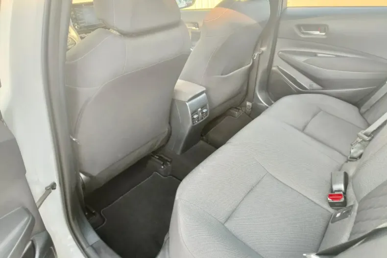 Toyota Corolla din 2020 cu 63.013 km - oferta TOY153706 - foto 11