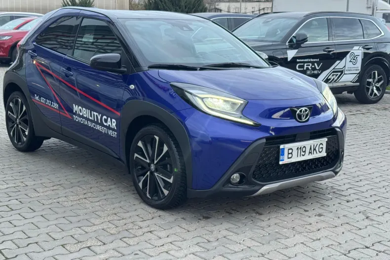 Toyota Aygo (X) din 2022 cu 22.500 km - oferta TOY153709 - foto 3