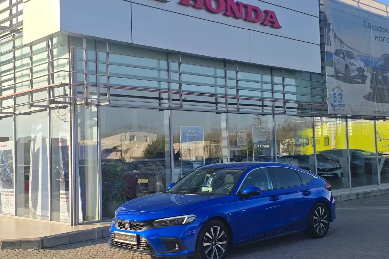 Honda Civic din 2023 cu 31.710 km - oferta HON153712 - foto 1