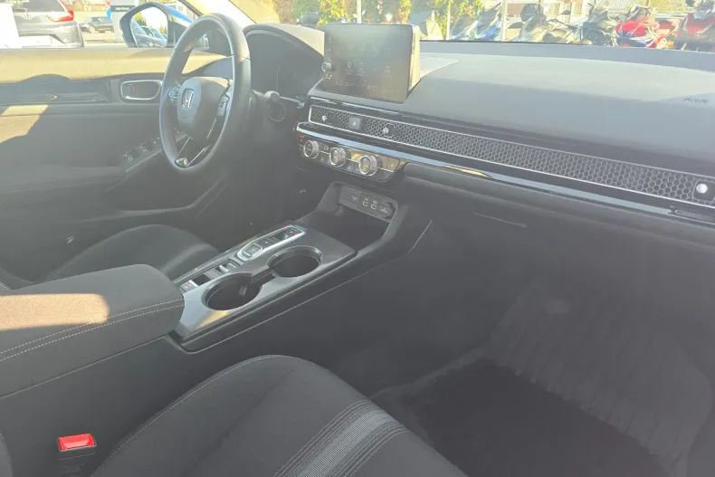 Honda Civic din 2023 cu 31.710 km - oferta HON153712 - foto 14