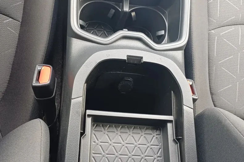 Toyota RAV4 din 2022 cu 24.950 km - oferta TOY153713 - foto 22