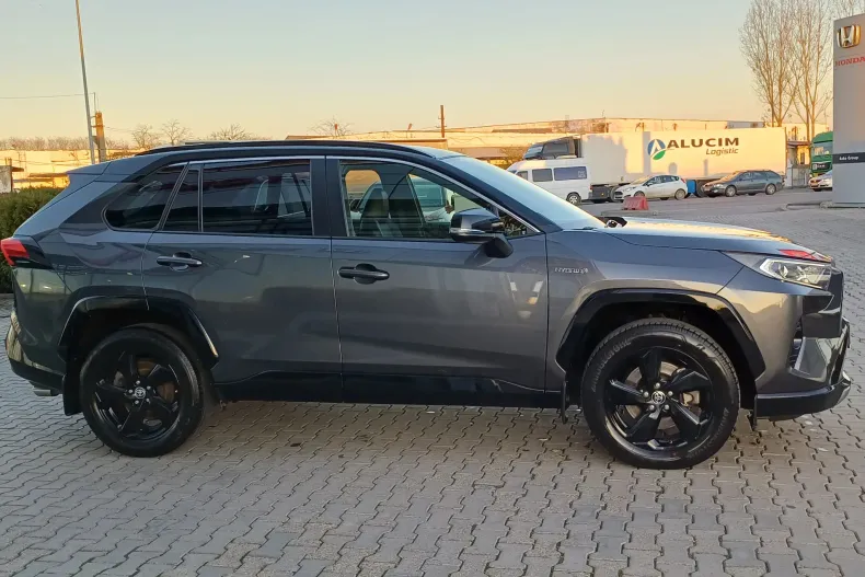 Toyota RAV4 din 2021 cu 72.666 km - oferta TOY153714 - foto 5