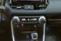 Toyota RAV4 din 2021 cu 72.666 km - oferta TOY153714 - foto 14