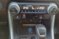 Toyota RAV4 din 2021 cu 72.666 km - oferta TOY153714 - foto 17