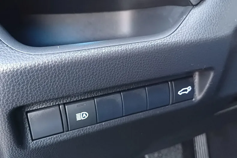 Toyota RAV4 din 2021 cu 72.666 km - oferta TOY153714 - foto 22