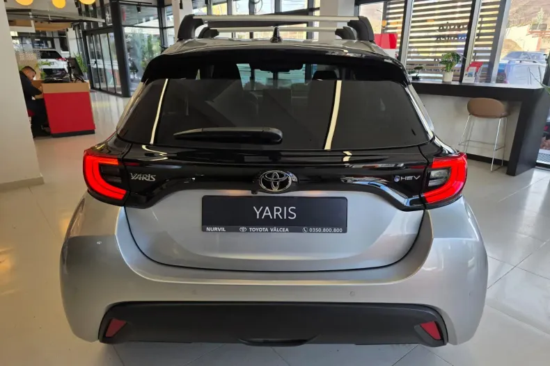 Toyota Yaris din 2025 cu 10 km - oferta TOY153721 - foto 7