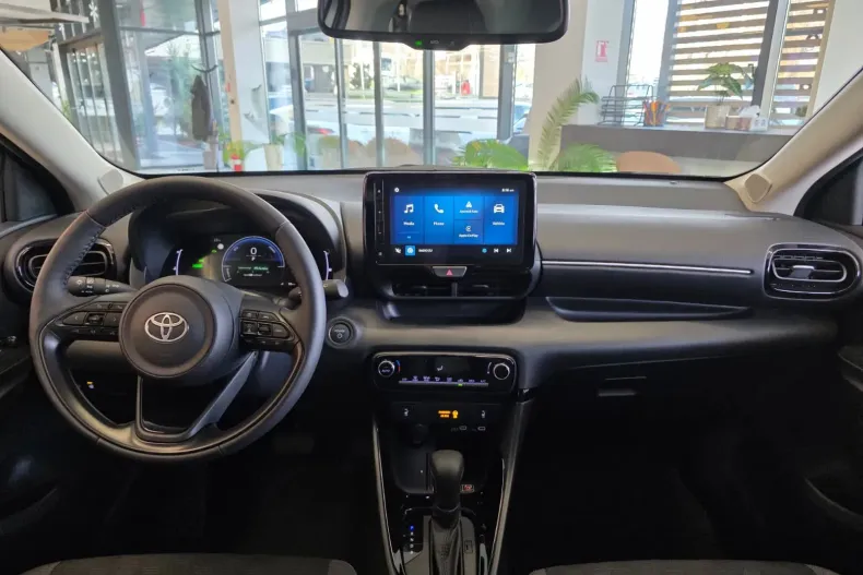 Toyota Yaris din 2025 cu 10 km - oferta TOY153721 - foto 13