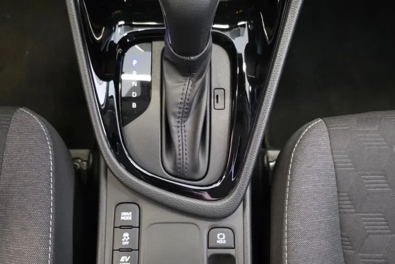 Toyota Yaris din 2025 cu 10 km - oferta TOY153721 - foto 14