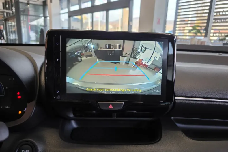 Toyota Yaris din 2025 cu 10 km - oferta TOY153721 - foto 16