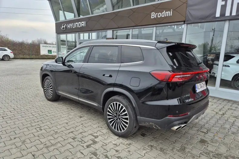 Chery Tiggo 8 din 2025 cu 3.900 km - oferta CHE153732 - foto 2