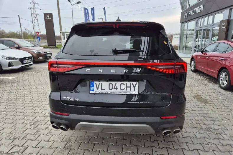 Chery Tiggo 8 din 2025 cu 3.900 km - oferta CHE153732 - foto 8