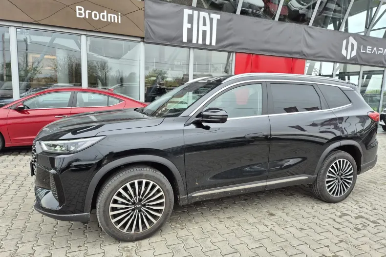 Chery Tiggo 8 din 2025 cu 3.900 km - oferta CHE153732 - foto 10