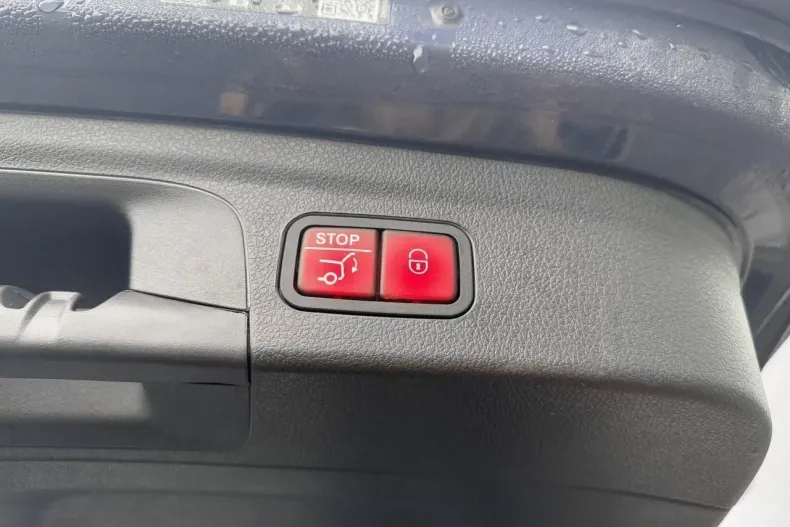 Mercedes-Benz GLE din 2023 cu 38.636 km - oferta MER153739 - foto 15