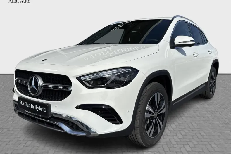 Mercedes-Benz GLA din 2024 cu 8 km - oferta MER153741 - foto 1