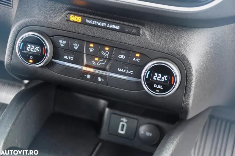 Ford Focus din 2019 cu 156.925 km - oferta FOR153750 - foto 17