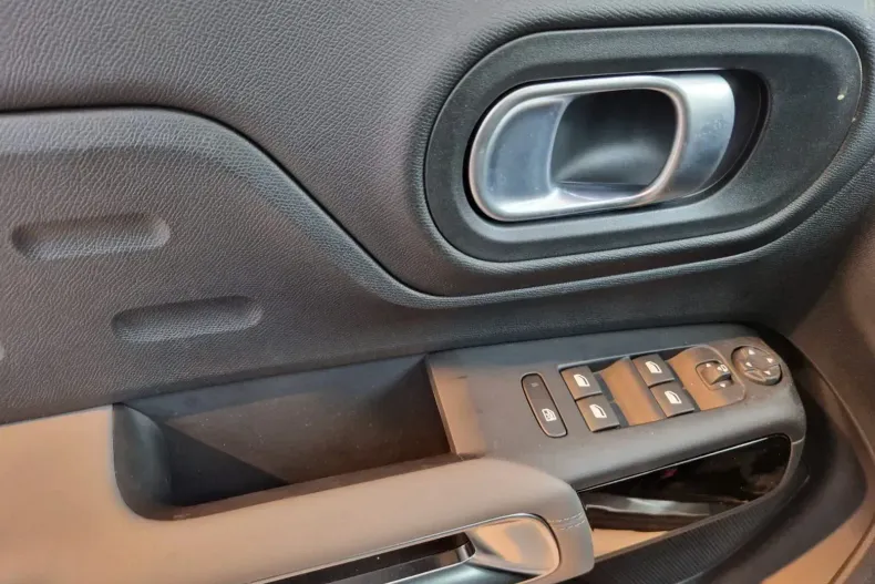 Citroën C5 Aircross din 2022 cu 5 km - oferta CIT153754 - foto 8