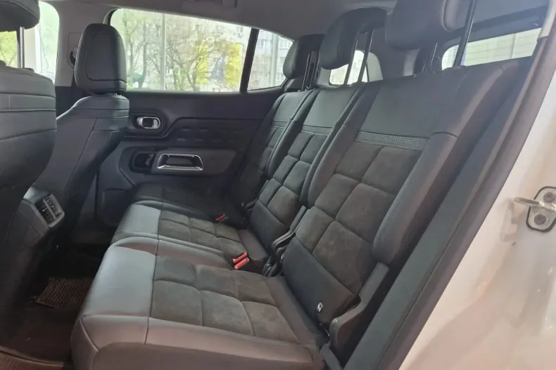 Citroën C5 Aircross din 2022 cu 5 km - oferta CIT153754 - foto 23