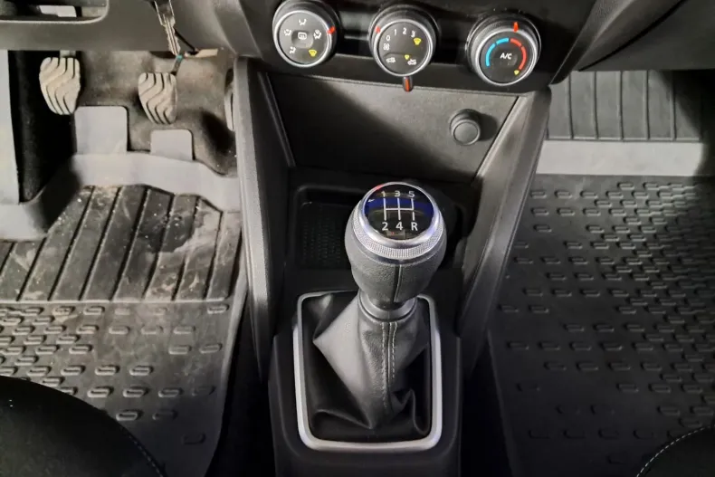 Dacia Duster din 2020 cu 99.254 km - oferta DAC153756 - foto 19