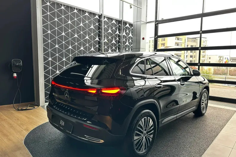 Mercedes-Benz EQA din 2025 cu 7 km - oferta MER153757 - foto 4