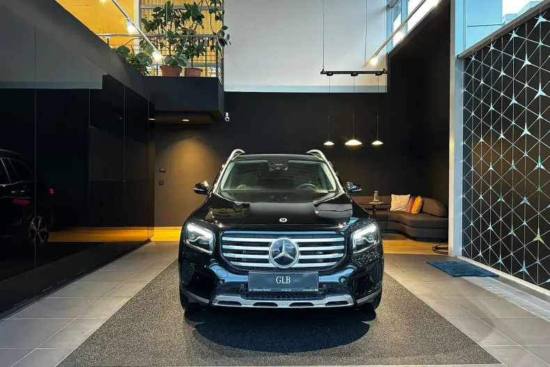 Mercedes-Benz GLB din 2025 cu 9 km - oferta MER153758 - foto 1