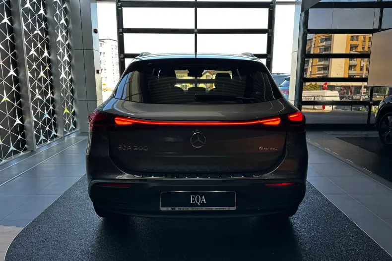 Mercedes-Benz EQA din 2025 cu 9 km - oferta MER153759 - foto 7