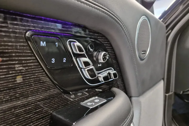 Land Rover Range Rover din 2019 cu 108.270 km - oferta LAN153763 - foto 13