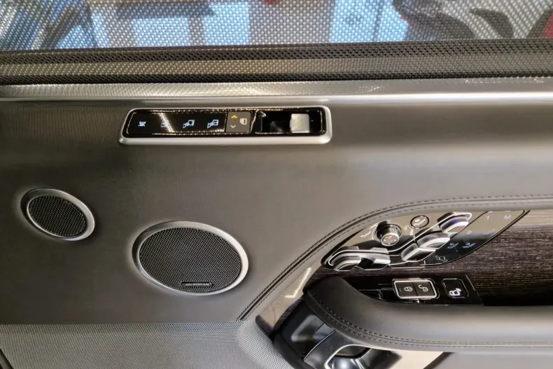 Land Rover Range Rover din 2019 cu 108.270 km - oferta LAN153763 - foto 24