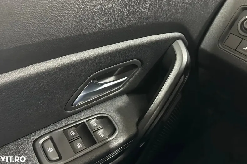 Dacia Duster din 2022 cu 40.383 km - oferta DAC153766 - foto 7