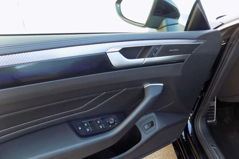 Volkswagen Arteon din 2022 cu 74.643 km - oferta VOL153767 - foto 12