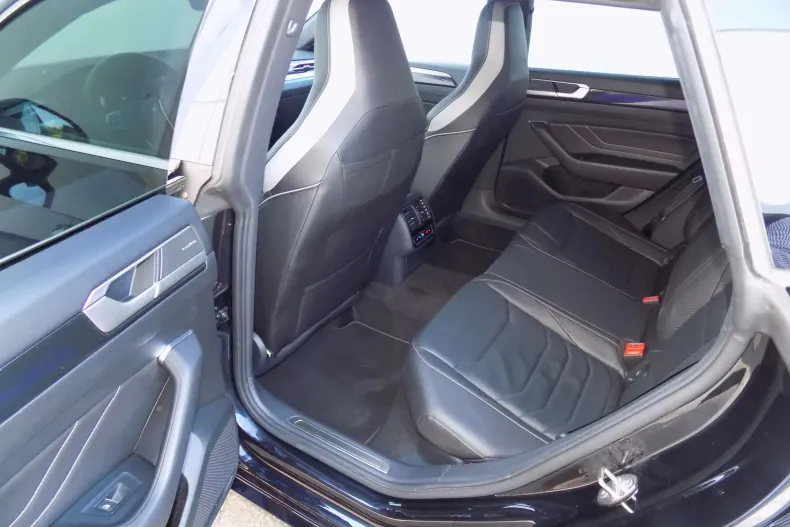 Volkswagen Arteon din 2022 cu 74.643 km - oferta VOL153767 - foto 27