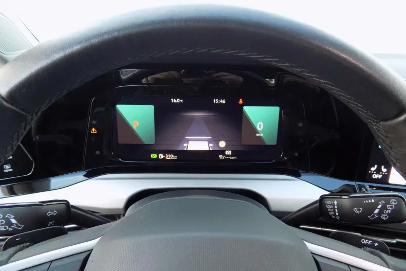 Volkswagen Golf din 2023 cu 64.623 km - oferta VOL153768 - foto 15