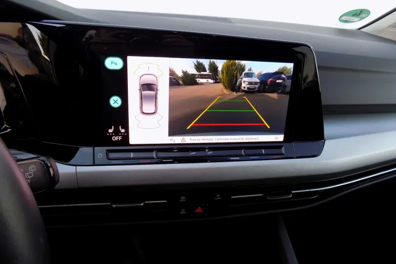 Volkswagen Golf din 2023 cu 64.623 km - oferta VOL153768 - foto 17