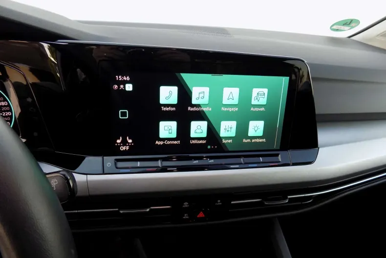 Volkswagen Golf din 2023 cu 64.623 km - oferta VOL153768 - foto 18