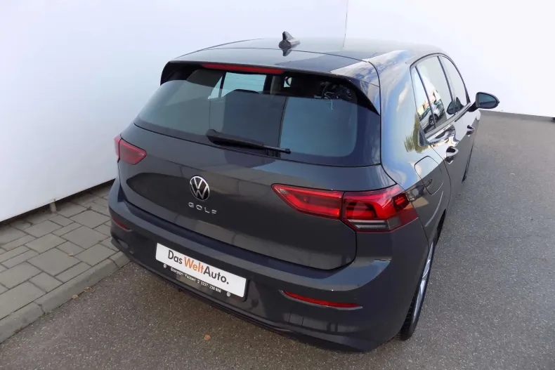 Volkswagen Golf din 2023 cu 53.784 km - oferta VOL153769 - foto 5