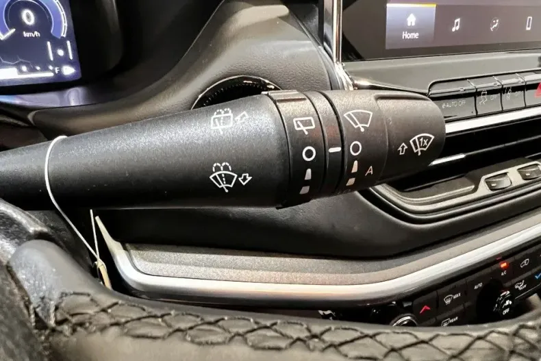 Jeep Compass din 2023 cu 25.958 km - oferta JEE153771 - foto 19