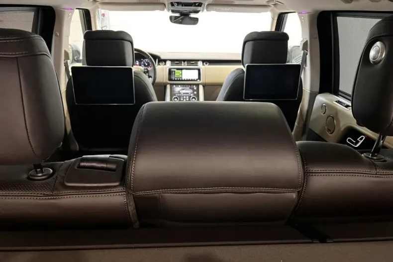 Land Rover Range Rover din 2021 cu 72.271 km - oferta LAN153772 - foto 33