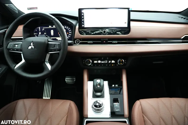 Mitsubishi Outlander din 2025 cu 4.000 km - oferta MIT153788 - foto 7