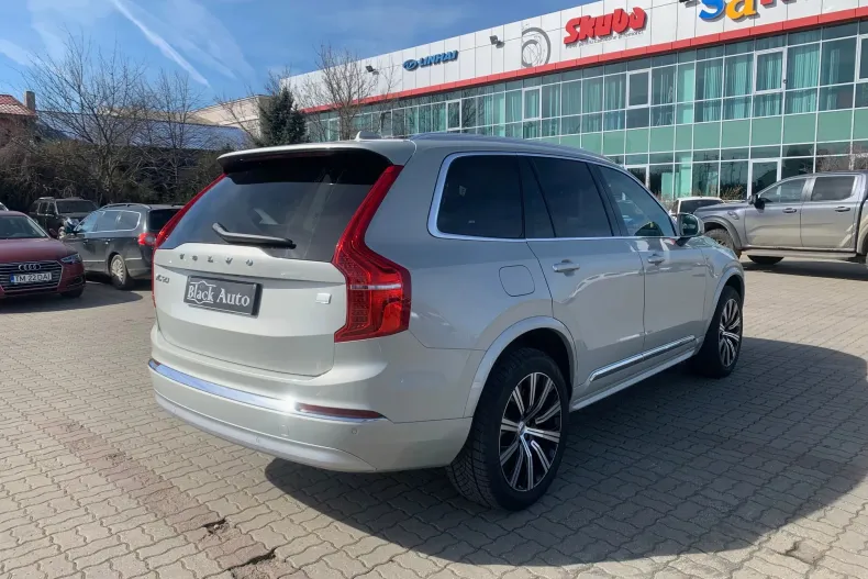 Volvo XC90 din 2022 cu 22.877 km - oferta VOL153793 - foto 6