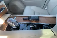 Volvo XC90 din 2022 cu 22.877 km - oferta VOL153793 - foto 23