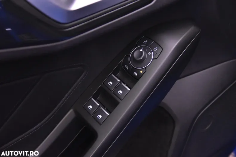 Ford Focus din 2024 cu 24.683 km - oferta FOR153801 - foto 14